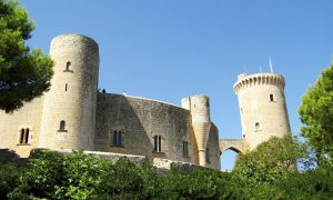 castillo bellver excursiones familia Mallorca Pabisa Hotels